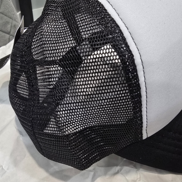 NWT!Set of 2 Caps: Charlotte Russe Black "Swag" Flat Brim Cap & White/Black Truc - Picture 9 of 10